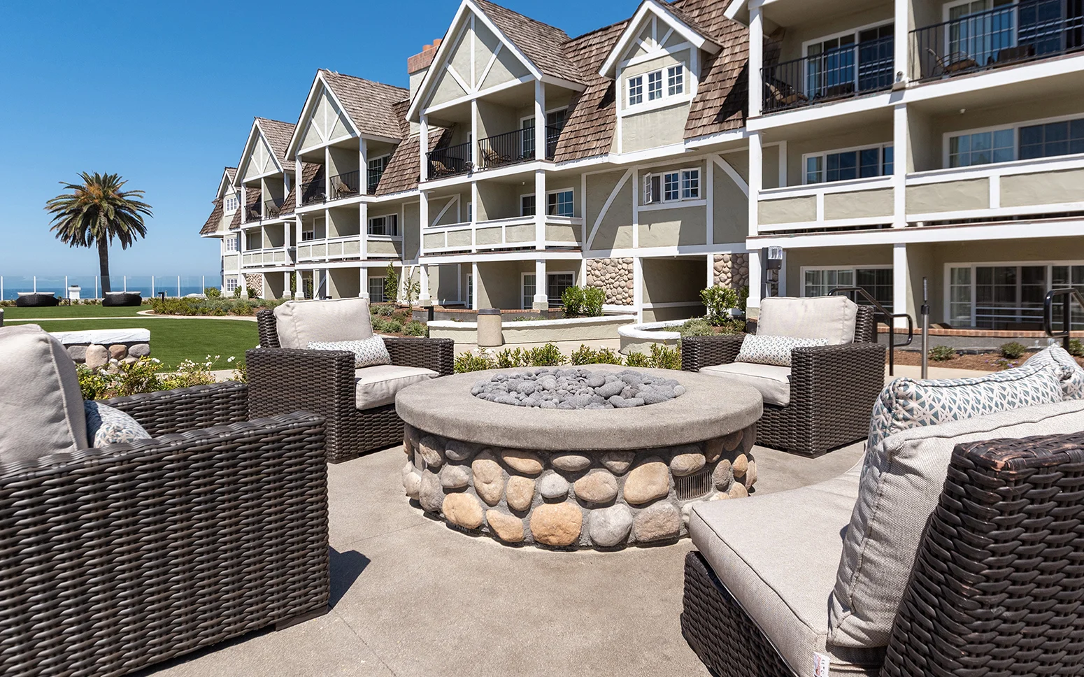 Carlsbad Inn Beach Resort
