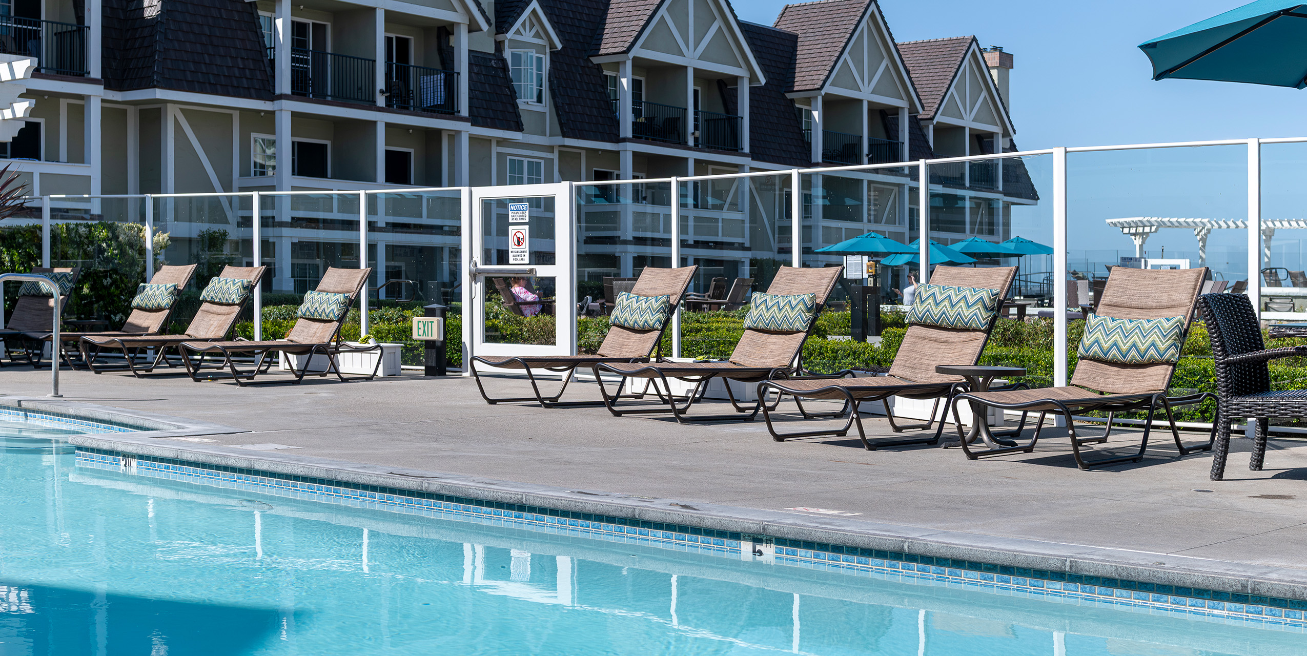 Carlsbad Inn Beach Resort pool and lounge chairs